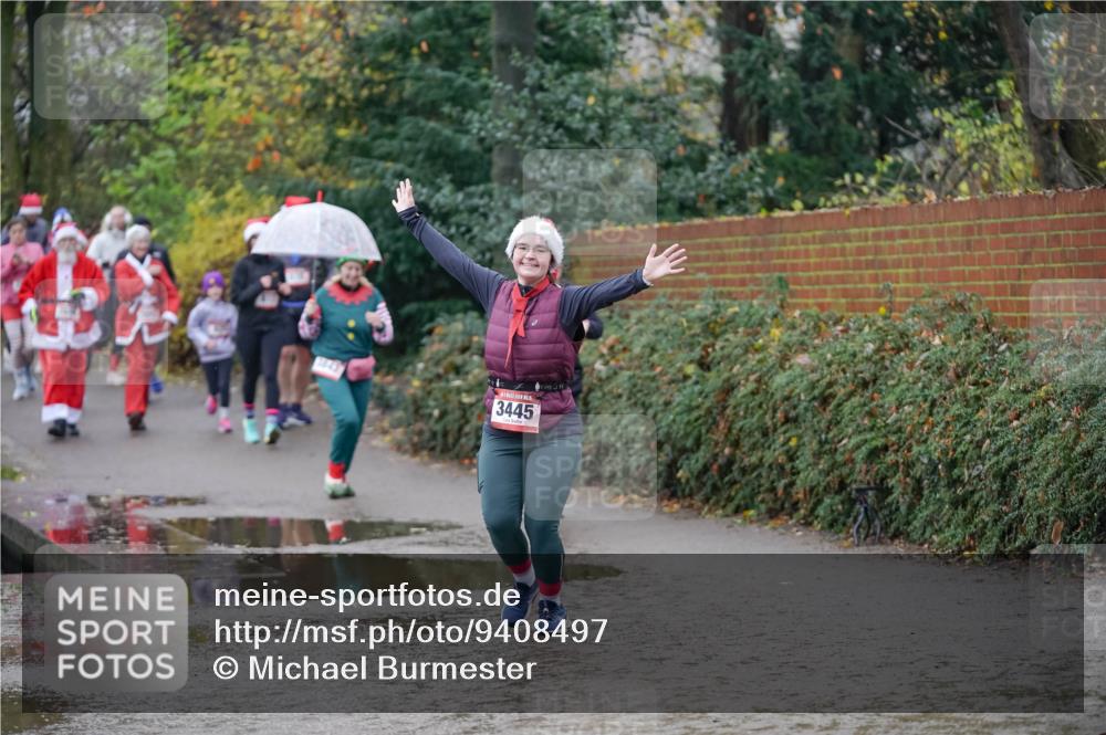 07.12.2025 - St. Pauli X-Mass-Run No. 15 Michael Burmester http://msf.ph/oto/9408497 07.12.2025 11:26:26 Laufen 3445 meine-sportfotos.de