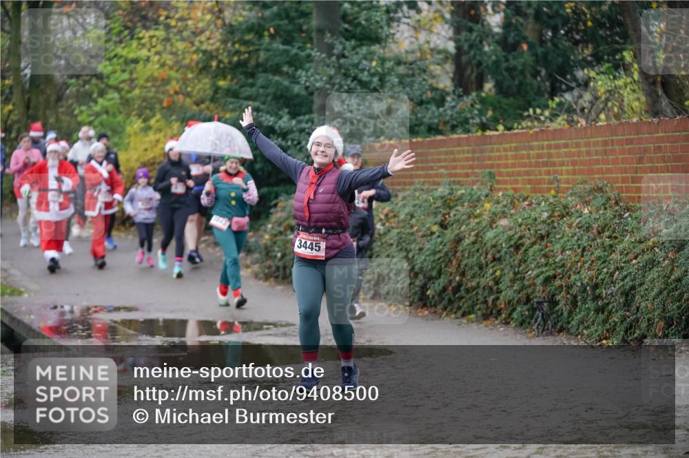 07.12.2025 - St. Pauli X-Mass-Run No. 15 Michael Burmester http://msf.ph/oto/9408500 07.12.2025 11:26:26 Laufen 3445 meine-sportfotos.de