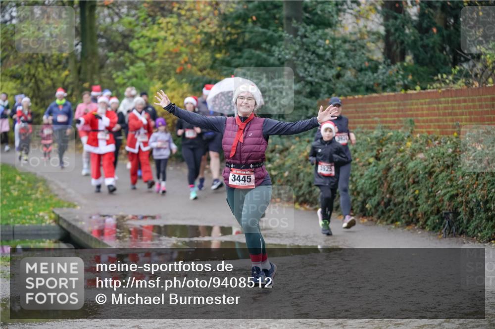 07.12.2025 - St. Pauli X-Mass-Run No. 15 Michael Burmester http://msf.ph/oto/9408512 07.12.2025 11:26:26 Laufen 3445, 1925, 3924 meine-sportfotos.de