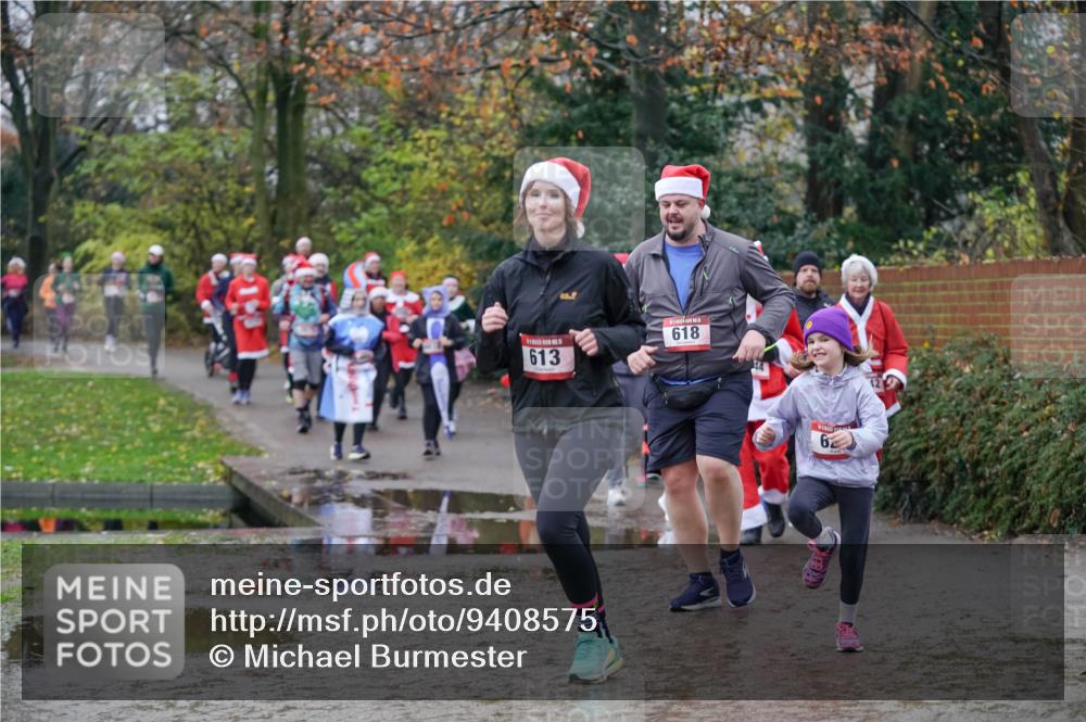 07.12.2025 - St. Pauli X-Mass-Run No. 15 Michael Burmester http://msf.ph/oto/9408575 07.12.2025 11:26:34 Laufen 618, 613 meine-sportfotos.de