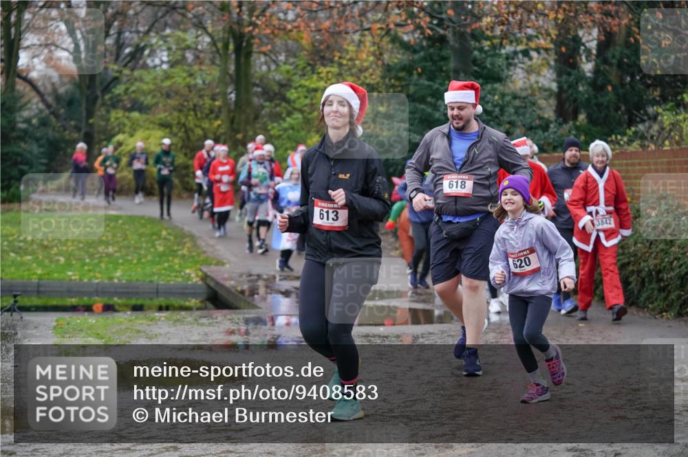07.12.2025 - St. Pauli X-Mass-Run No. 15 Michael Burmester http://msf.ph/oto/9408583 07.12.2025 11:26:34 Laufen 613, 618, 620, 3842 meine-sportfotos.de