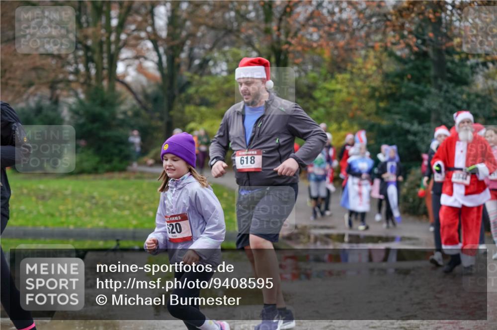 07.12.2025 - St. Pauli X-Mass-Run No. 15 Michael Burmester http://msf.ph/oto/9408595 07.12.2025 11:26:36 Laufen 15, 20, 618, 725 meine-sportfotos.de