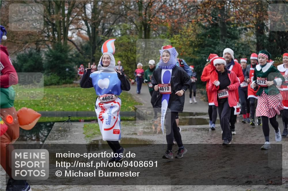 07.12.2025 - St. Pauli X-Mass-Run No. 15 Michael Burmester http://msf.ph/oto/9408691 07.12.2025 11:26:44 Laufen 4602, 50, 413, 0, 4610, 2589, 58, 2672 meine-sportfotos.de