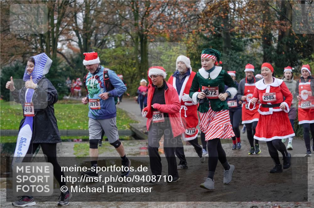 07.12.2025 - St. Pauli X-Mass-Run No. 15 Michael Burmester http://msf.ph/oto/9408710 07.12.2025 11:26:45 Laufen 4610, 2670, 2589, 3116, 672, 24, 2585, 1, 6, 2203 meine-sportfotos.de