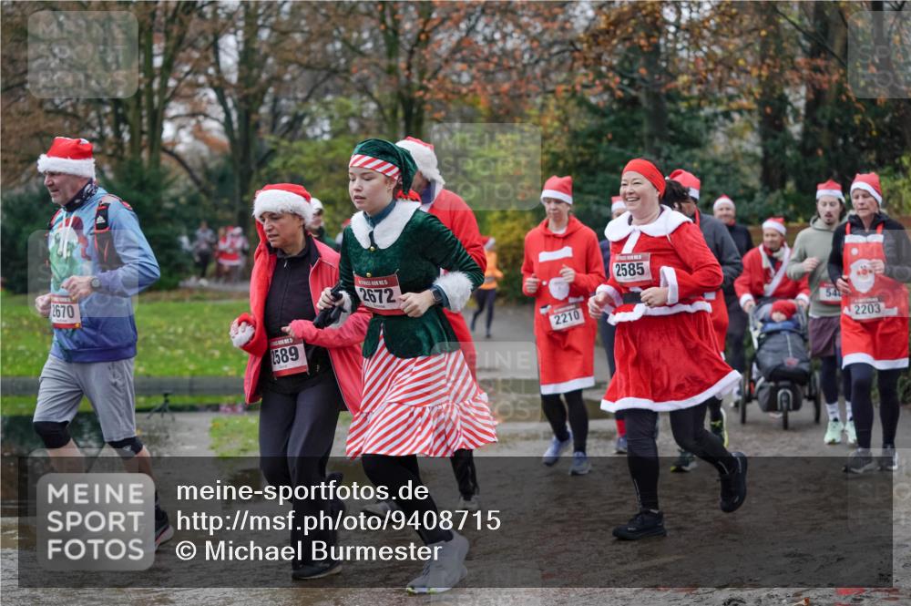 07.12.2025 - St. Pauli X-Mass-Run No. 15 Michael Burmester http://msf.ph/oto/9408715 07.12.2025 11:26:45 Laufen 2670, 2589, 2672, 2210, 2585, 54, 2203 meine-sportfotos.de