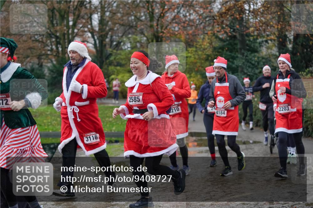 07.12.2025 - St. Pauli X-Mass-Run No. 15 Michael Burmester http://msf.ph/oto/9408727 07.12.2025 11:26:46 Laufen 15, 72, 3116, 5, 2585, 210, 4184, 2203 meine-sportfotos.de