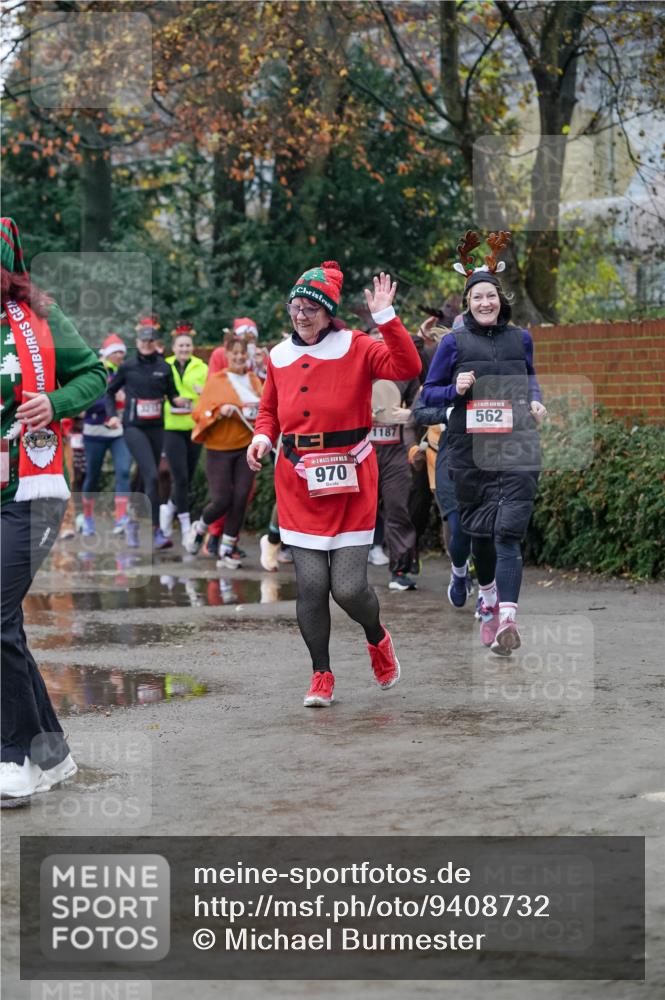07.12.2025 - St. Pauli X-Mass-Run No. 15 Michael Burmester http://msf.ph/oto/9408732 07.12.2025 09:44:22 Laufen 970, 1187, 562 meine-sportfotos.de