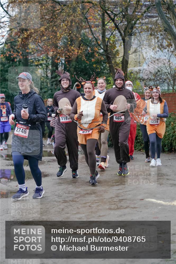 07.12.2025 - St. Pauli X-Mass-Run No. 15 Michael Burmester http://msf.ph/oto/9408765 07.12.2025 09:44:25 Laufen 15, 2746, 118, 517, 685, 25, 1234 meine-sportfotos.de