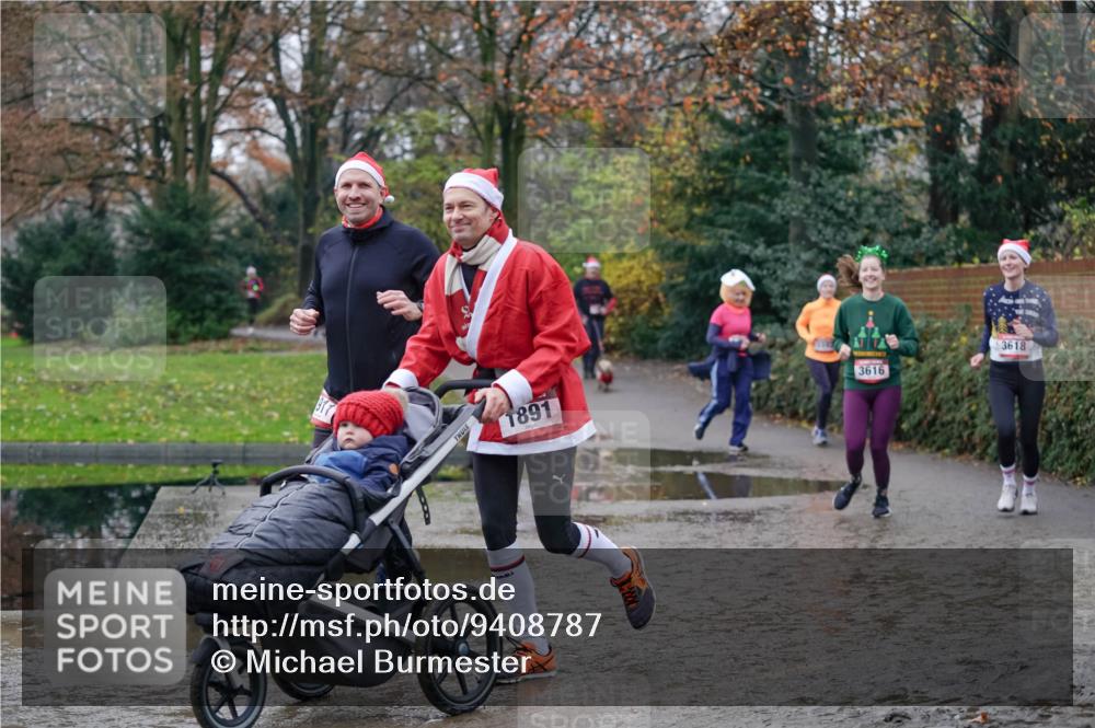07.12.2025 - St. Pauli X-Mass-Run No. 15 Michael Burmester http://msf.ph/oto/9408787 07.12.2025 11:26:49 Laufen 1891, 3616, 3618 meine-sportfotos.de