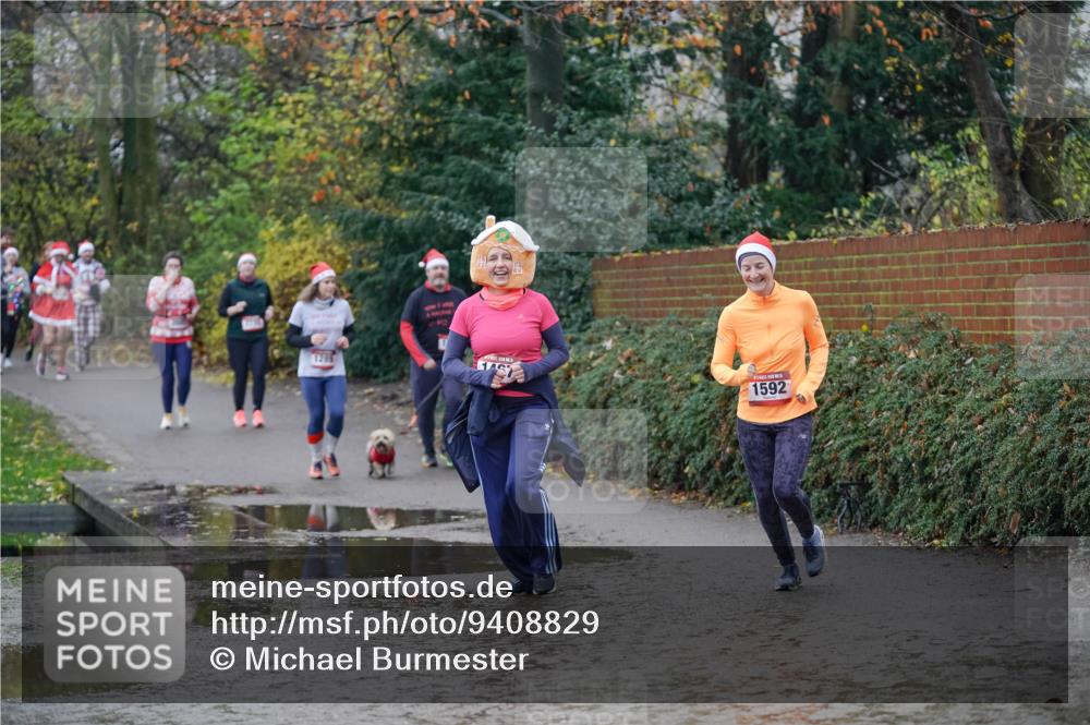 07.12.2025 - St. Pauli X-Mass-Run No. 15 Michael Burmester http://msf.ph/oto/9408829 07.12.2025 11:26:53 Laufen 1289, 1592 meine-sportfotos.de