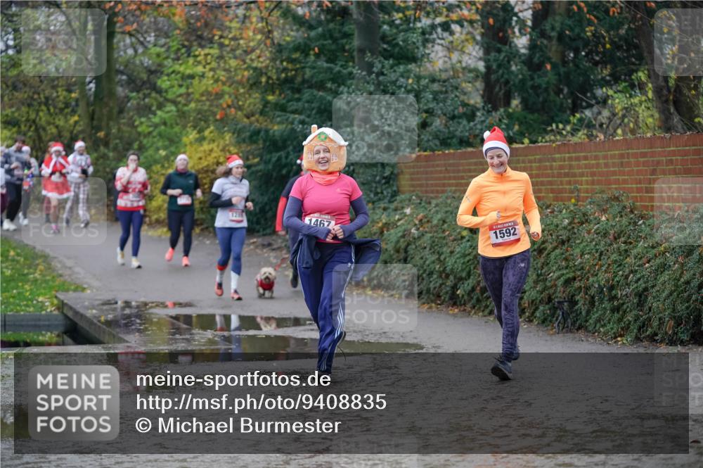 07.12.2025 - St. Pauli X-Mass-Run No. 15 Michael Burmester http://msf.ph/oto/9408835 07.12.2025 11:26:53 Laufen 128, 1467, 1592 meine-sportfotos.de