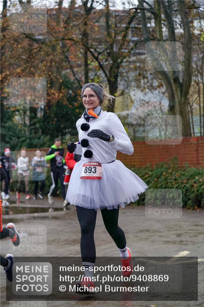 07.12.2025 - St. Pauli X-Mass-Run No. 15 Michael Burmester http://msf.ph/oto/9408869 07.12.2025 09:44:34 Laufen 15, 893 meine-sportfotos.de