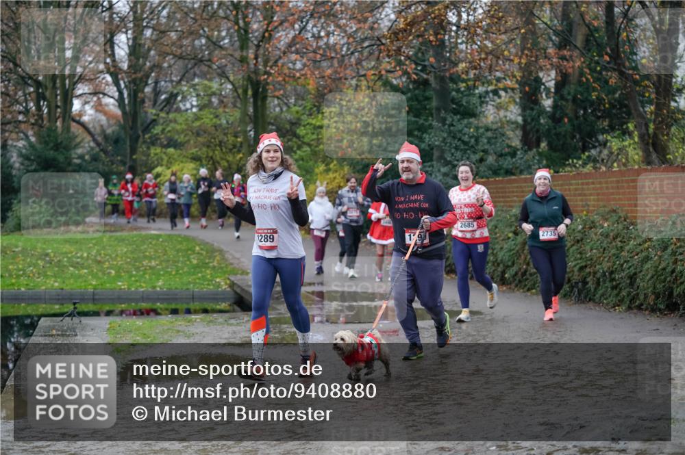 07.12.2025 - St. Pauli X-Mass-Run No. 15 Michael Burmester http://msf.ph/oto/9408880 07.12.2025 11:27:00 Laufen 0, 1289, 4, 2685, 19, 2735 meine-sportfotos.de