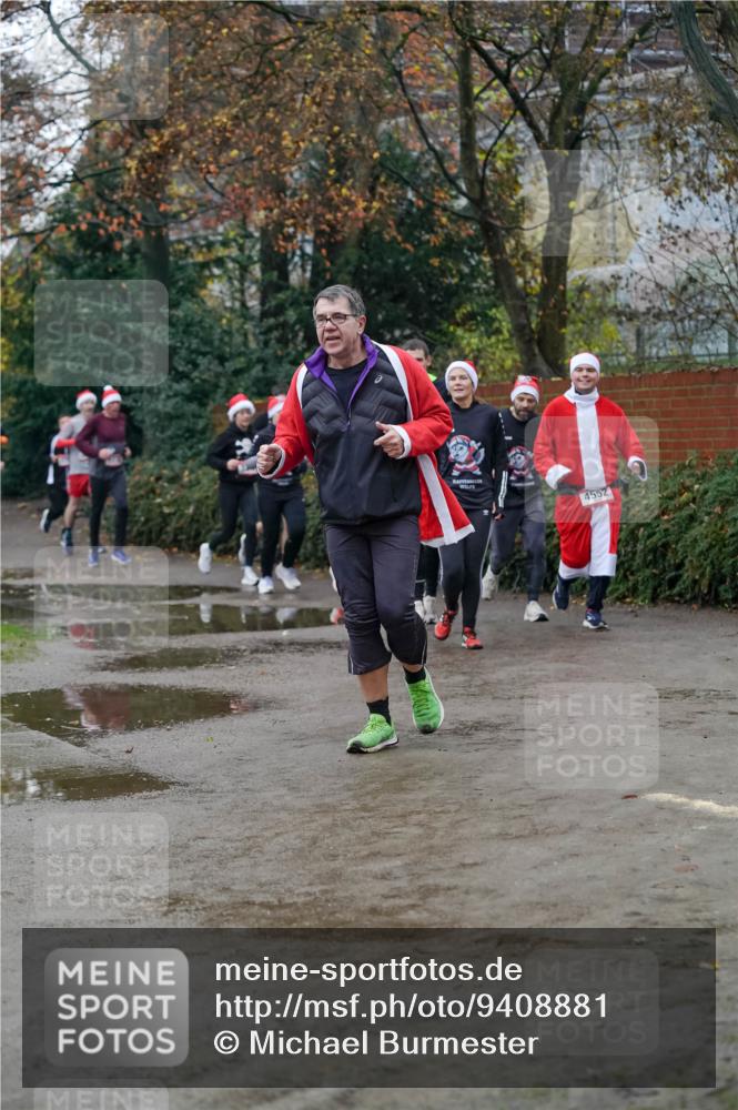 07.12.2025 - St. Pauli X-Mass-Run No. 15 Michael Burmester http://msf.ph/oto/9408881 07.12.2025 09:44:35 Laufen 4552 meine-sportfotos.de