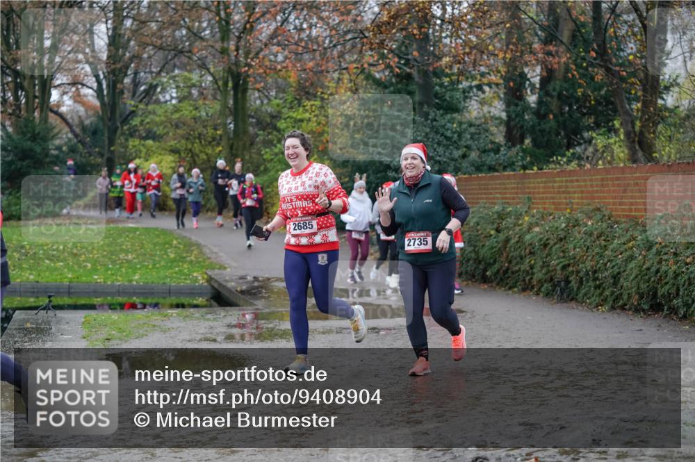 07.12.2025 - St. Pauli X-Mass-Run No. 15 Michael Burmester http://msf.ph/oto/9408904 07.12.2025 11:27:03 Laufen 2685, 2735 meine-sportfotos.de