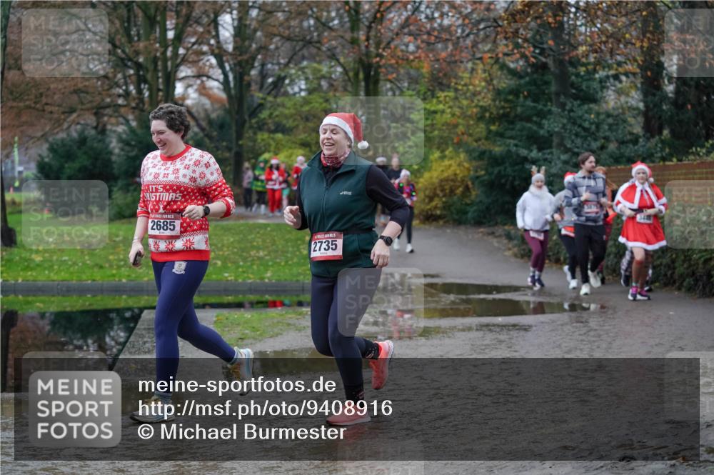 07.12.2025 - St. Pauli X-Mass-Run No. 15 Michael Burmester http://msf.ph/oto/9408916 07.12.2025 11:27:04 Laufen 15, 2685, 2735 meine-sportfotos.de