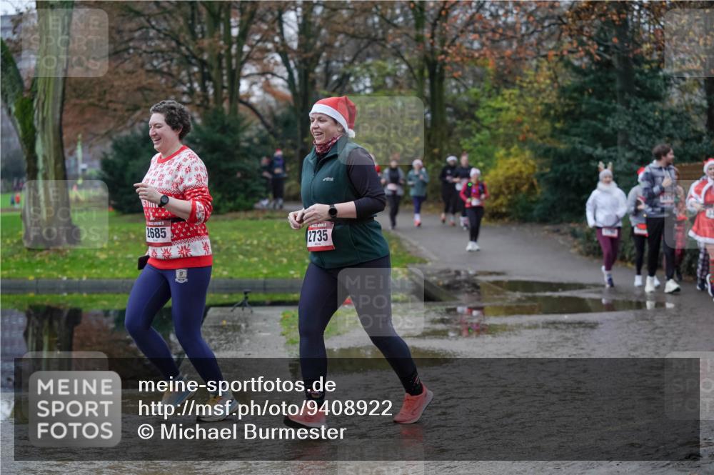 07.12.2025 - St. Pauli X-Mass-Run No. 15 Michael Burmester http://msf.ph/oto/9408922 07.12.2025 11:27:04 Laufen 2685, 2735 meine-sportfotos.de