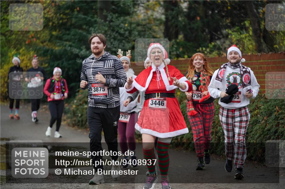 07.12.2025 - St. Pauli X-Mass-Run No. 15 Michael Burmester http://msf.ph/oto/9408937 07.12.2025 11:27:07 Laufen 15, 3875, 790, 3446, 8794, 45, 95 meine-sportfotos.de