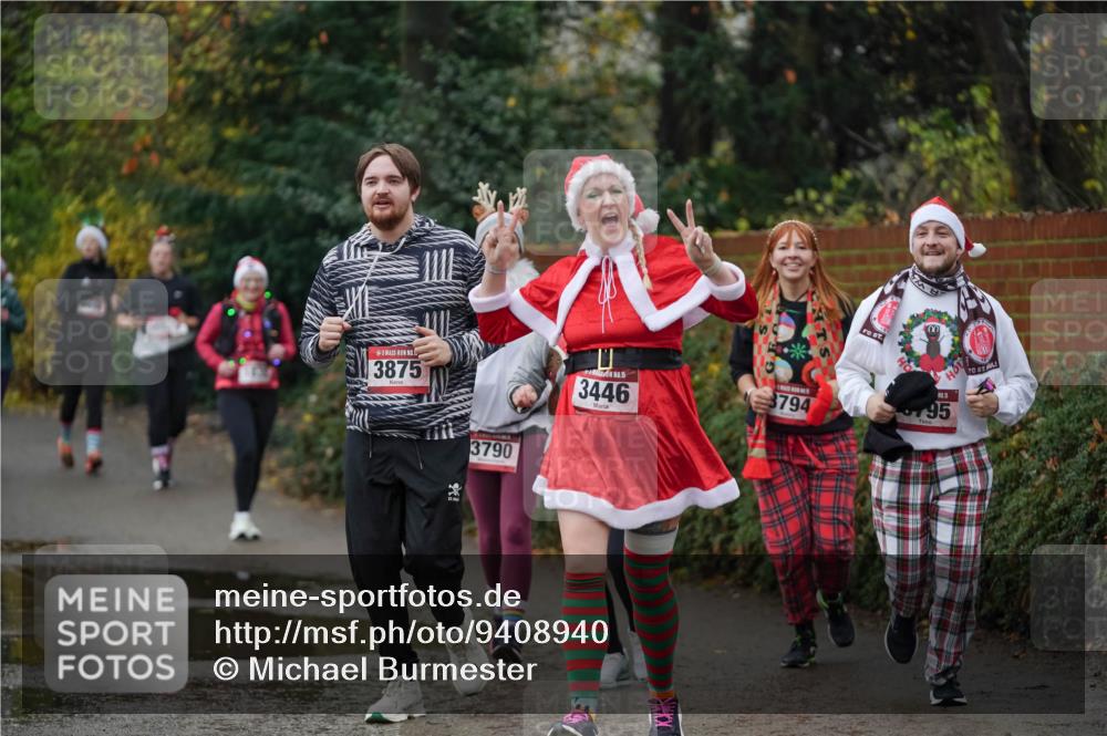 07.12.2025 - St. Pauli X-Mass-Run No. 15 Michael Burmester http://msf.ph/oto/9408940 07.12.2025 11:27:07 Laufen 3875, 3790, 15, 3446, 8794, 15, 95 meine-sportfotos.de