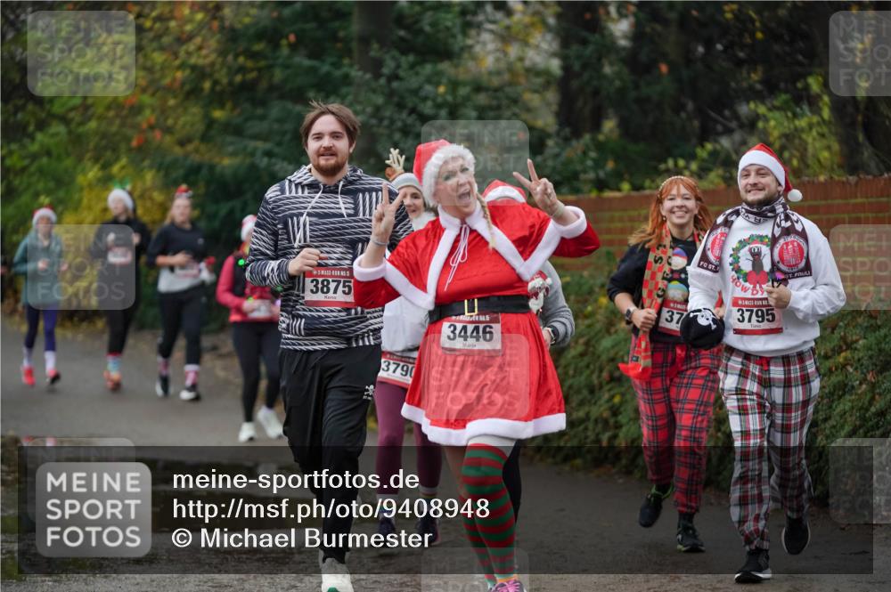07.12.2025 - St. Pauli X-Mass-Run No. 15 Michael Burmester http://msf.ph/oto/9408948 07.12.2025 11:27:07 Laufen 15, 3875, 3790, 5, 3446, 37, 3795 meine-sportfotos.de