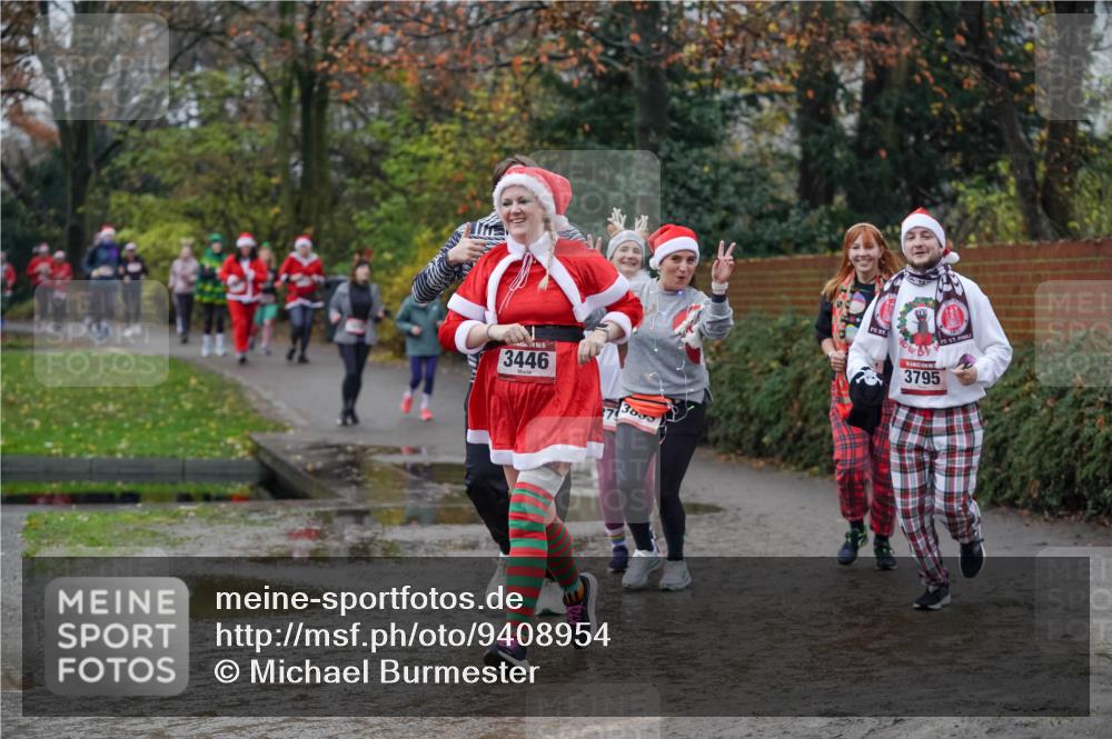 07.12.2025 - St. Pauli X-Mass-Run No. 15 Michael Burmester http://msf.ph/oto/9408954 07.12.2025 11:27:08 Laufen 3446, 303, 3795 meine-sportfotos.de