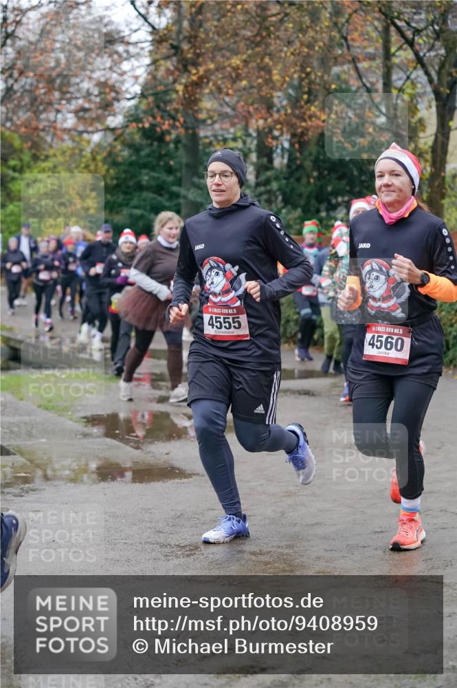 07.12.2025 - St. Pauli X-Mass-Run No. 15 Michael Burmester http://msf.ph/oto/9408959 07.12.2025 09:44:45 Laufen 15, 4555, 1, 15, 4560 meine-sportfotos.de