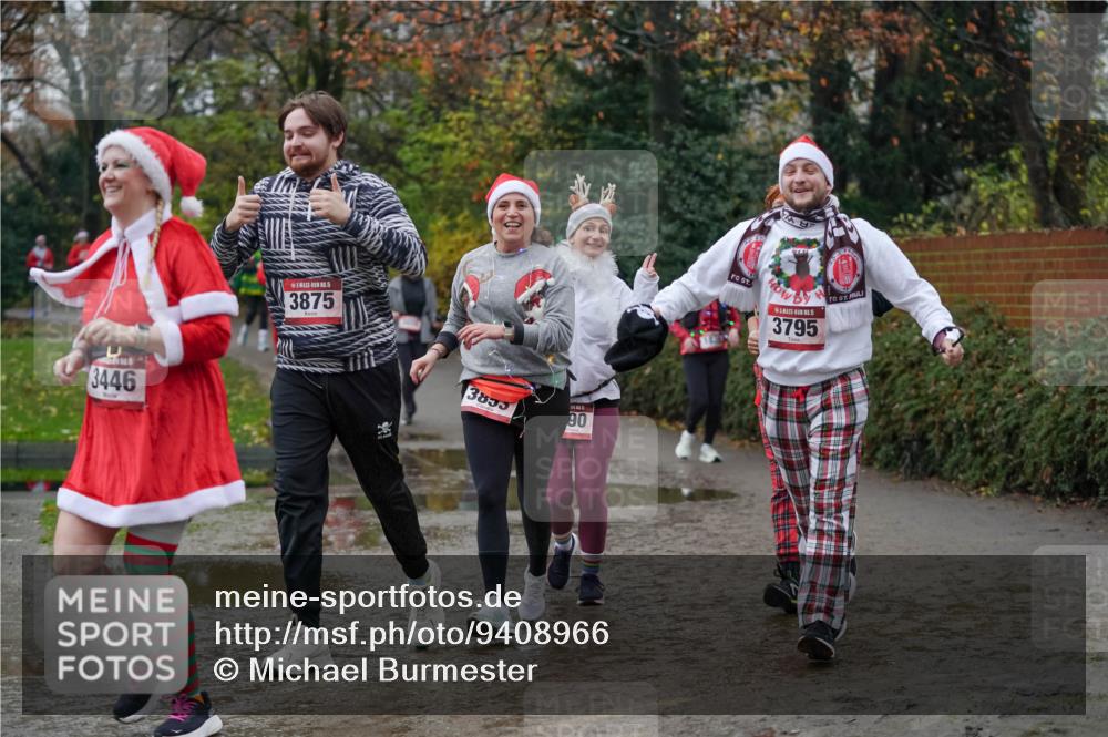 07.12.2025 - St. Pauli X-Mass-Run No. 15 Michael Burmester http://msf.ph/oto/9408966 07.12.2025 11:27:09 Laufen 3446, 15, 3875, 3855, 90, 5, 3795 meine-sportfotos.de