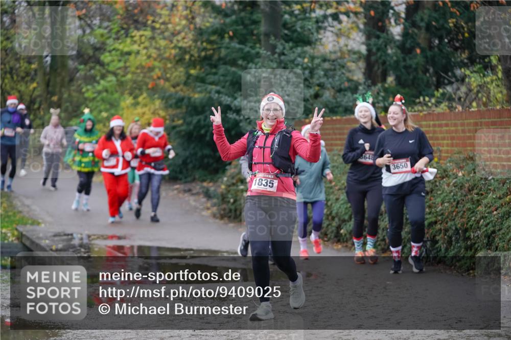 07.12.2025 - St. Pauli X-Mass-Run No. 15 Michael Burmester http://msf.ph/oto/9409025 07.12.2025 11:27:13 Laufen 1835, 648, 3650 meine-sportfotos.de