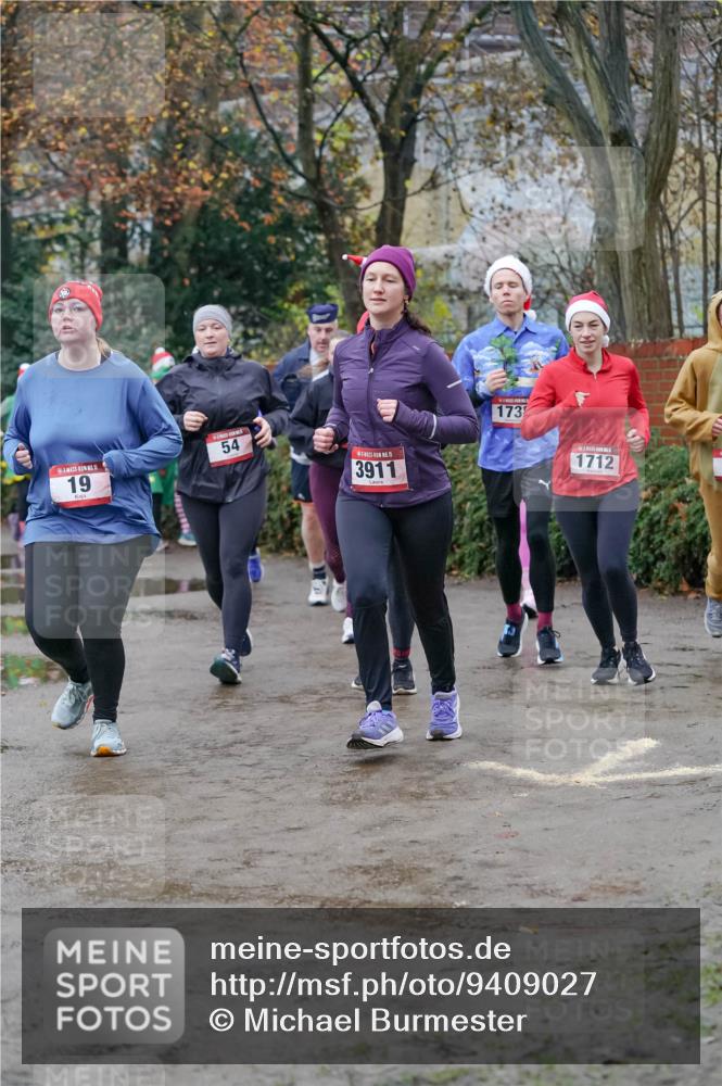 07.12.2025 - St. Pauli X-Mass-Run No. 15 Michael Burmester http://msf.ph/oto/9409027 07.12.2025 09:44:53 Laufen 19, 54, 15, 3911, 173, 1712 meine-sportfotos.de