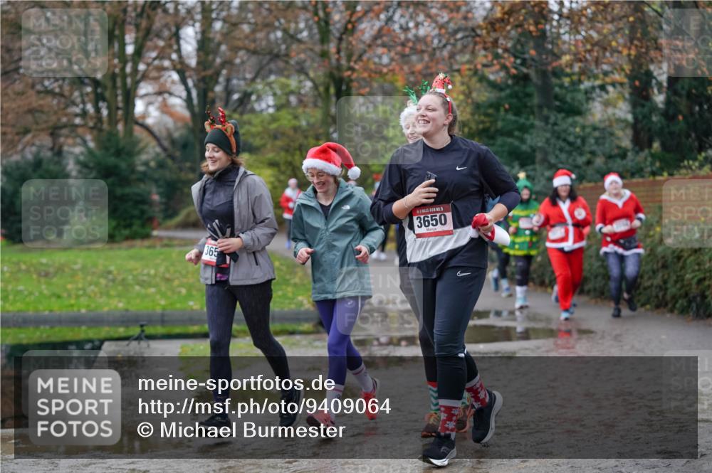 07.12.2025 - St. Pauli X-Mass-Run No. 15 Michael Burmester http://msf.ph/oto/9409064 07.12.2025 11:27:17 Laufen 365, 15, 3650 meine-sportfotos.de