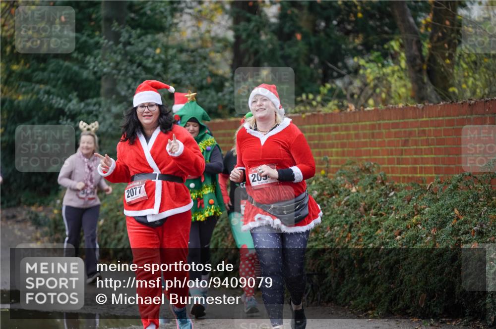 07.12.2025 - St. Pauli X-Mass-Run No. 15 Michael Burmester http://msf.ph/oto/9409079 07.12.2025 11:27:20 Laufen 2077, 209 meine-sportfotos.de