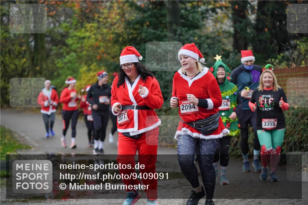 07.12.2025 - St. Pauli X-Mass-Run No. 15 Michael Burmester http://msf.ph/oto/9409091 07.12.2025 11:27:21 Laufen 2077, 2094, 856, 3355 meine-sportfotos.de