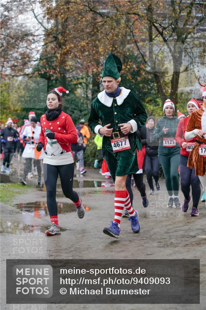 07.12.2025 - St. Pauli X-Mass-Run No. 15 Michael Burmester http://msf.ph/oto/9409093 07.12.2025 09:45:02 Laufen 15, 4677, 1121, 40, 17 meine-sportfotos.de