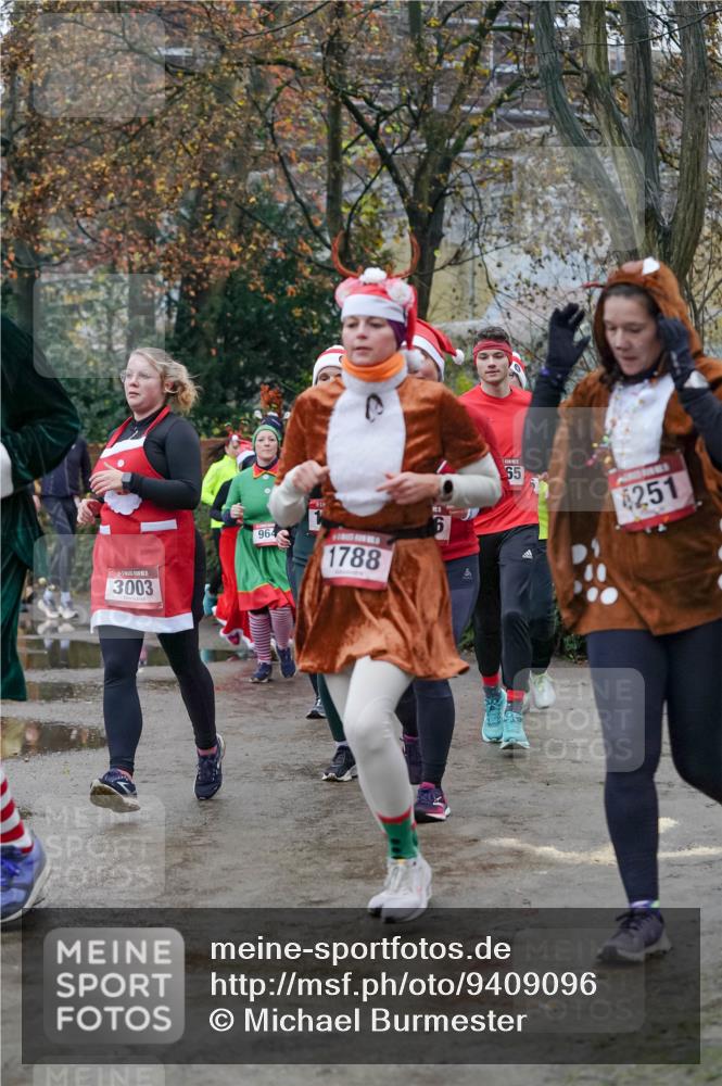 07.12.2025 - St. Pauli X-Mass-Run No. 15 Michael Burmester http://msf.ph/oto/9409096 07.12.2025 09:45:03 Laufen 3003, 964, 1788, 115, 65, 251 meine-sportfotos.de