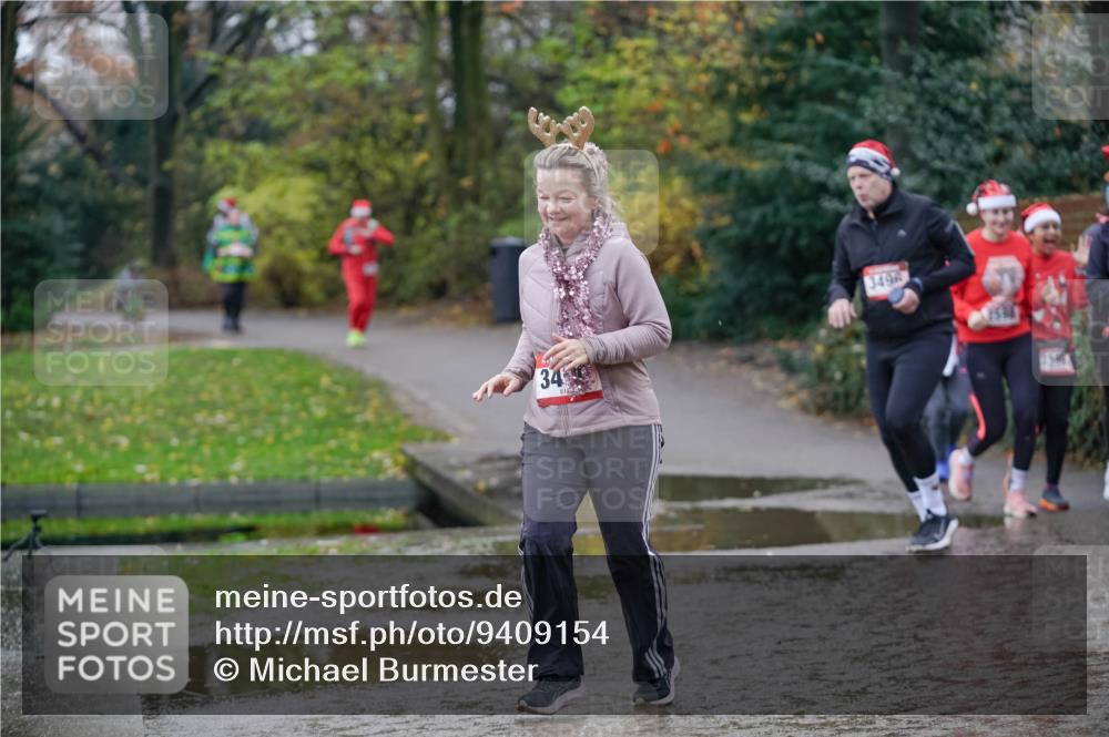 07.12.2025 - St. Pauli X-Mass-Run No. 15 Michael Burmester http://msf.ph/oto/9409154 07.12.2025 11:27:26 Laufen 340, 3496, 1538, 2545 meine-sportfotos.de