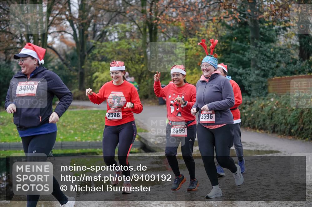 07.12.2025 - St. Pauli X-Mass-Run No. 15 Michael Burmester http://msf.ph/oto/9409192 07.12.2025 11:27:30 Laufen 3498, 2598, 15, 2599, 15, 2596 meine-sportfotos.de