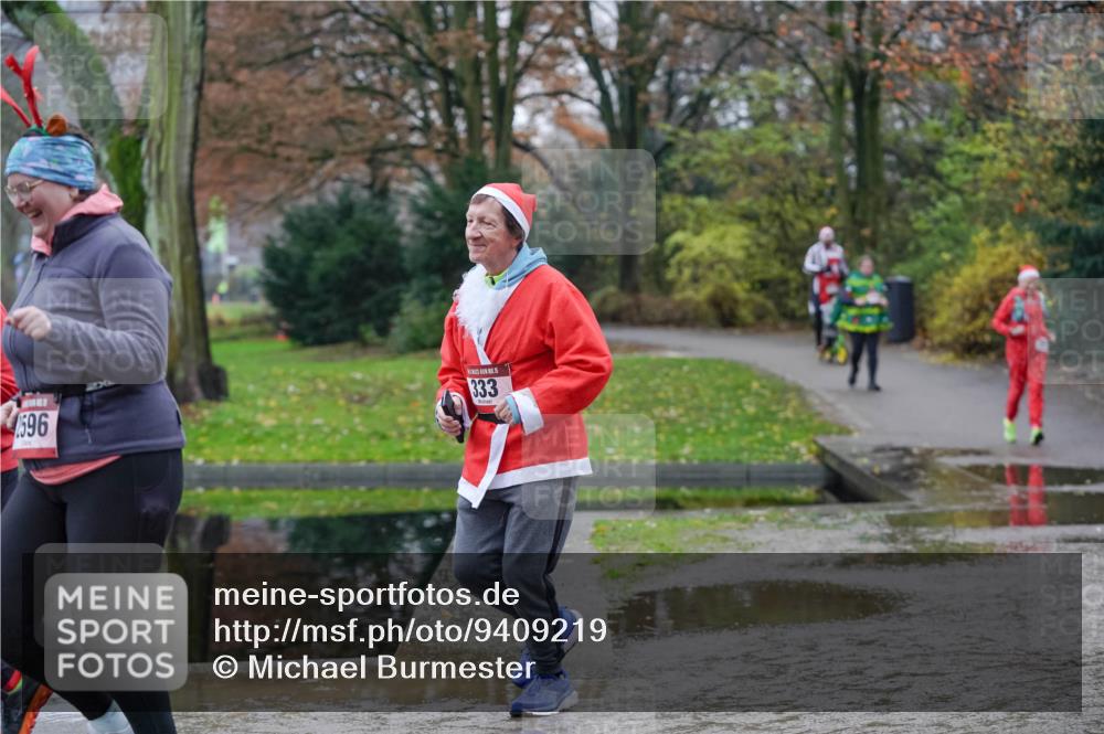 07.12.2025 - St. Pauli X-Mass-Run No. 15 Michael Burmester http://msf.ph/oto/9409219 07.12.2025 11:27:32 Laufen 333, 596 meine-sportfotos.de