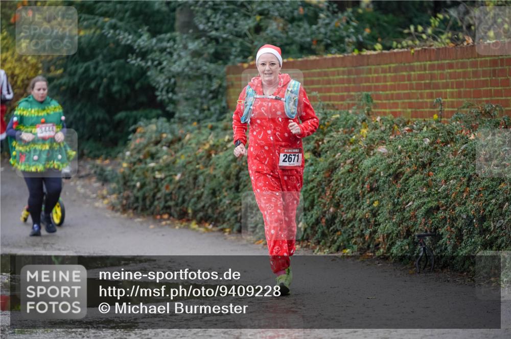 07.12.2025 - St. Pauli X-Mass-Run No. 15 Michael Burmester http://msf.ph/oto/9409228 07.12.2025 11:27:37 Laufen 2671 meine-sportfotos.de
