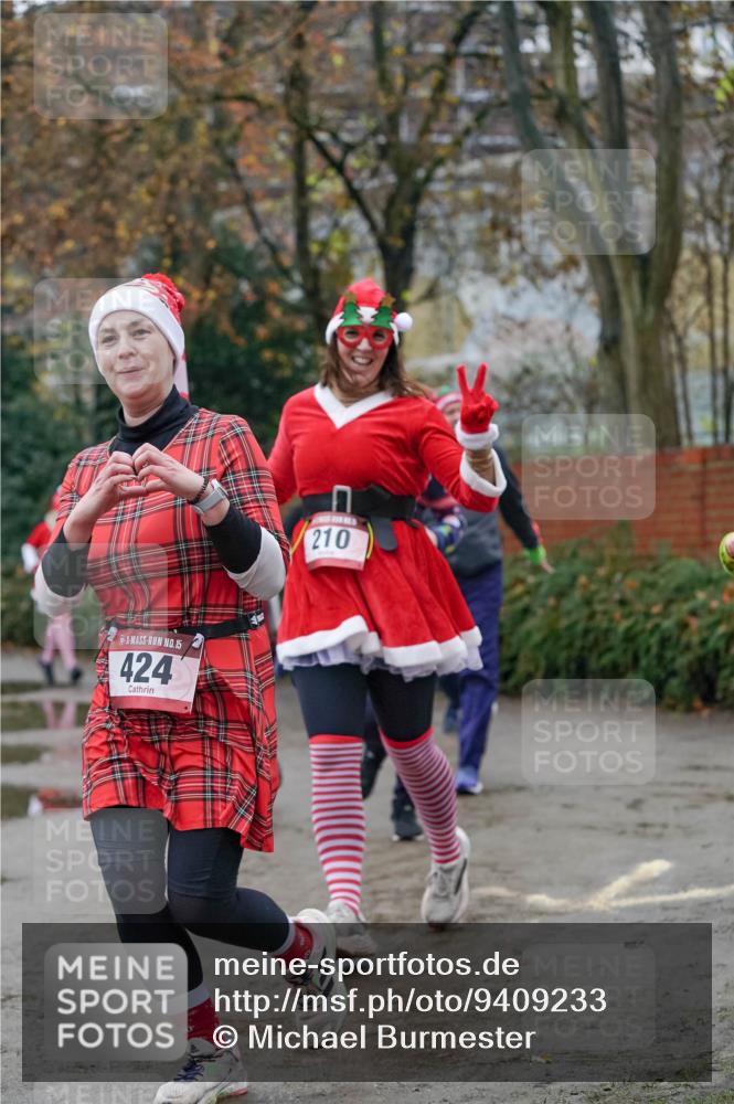 07.12.2025 - St. Pauli X-Mass-Run No. 15 Michael Burmester http://msf.ph/oto/9409233 07.12.2025 09:45:16 Laufen 15, 424, 210 meine-sportfotos.de
