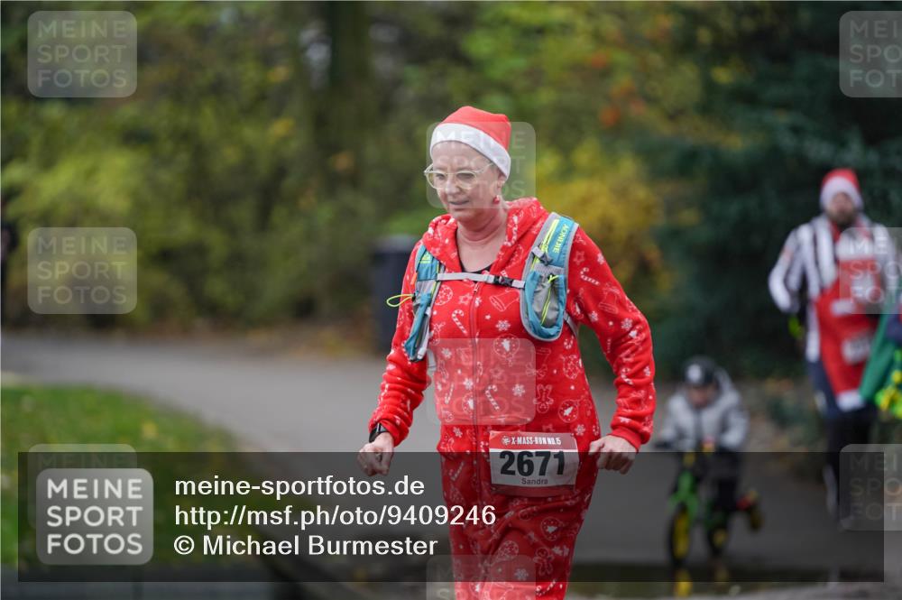 07.12.2025 - St. Pauli X-Mass-Run No. 15 Michael Burmester http://msf.ph/oto/9409246 07.12.2025 11:27:40 Laufen 15, 2671 meine-sportfotos.de