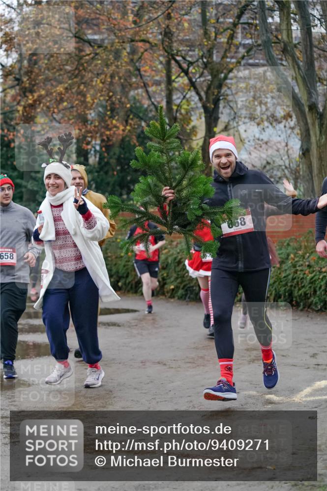 07.12.2025 - St. Pauli X-Mass-Run No. 15 Michael Burmester http://msf.ph/oto/9409271 07.12.2025 09:45:20 Laufen 658, 658 meine-sportfotos.de