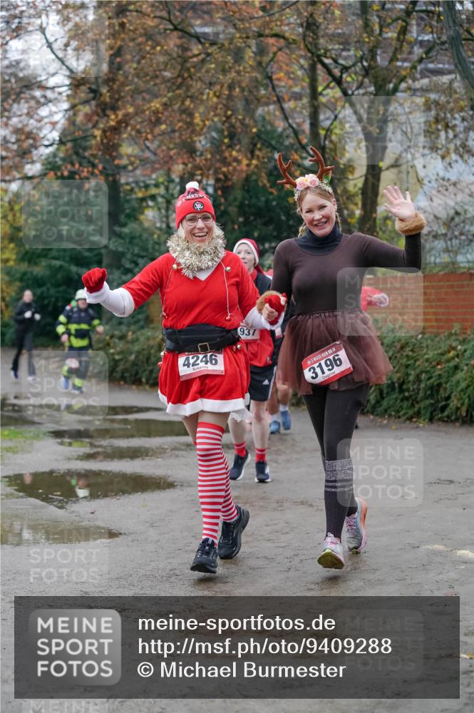 07.12.2025 - St. Pauli X-Mass-Run No. 15 Michael Burmester http://msf.ph/oto/9409288 07.12.2025 09:45:22 Laufen 4246, 937, 14, 3196 meine-sportfotos.de