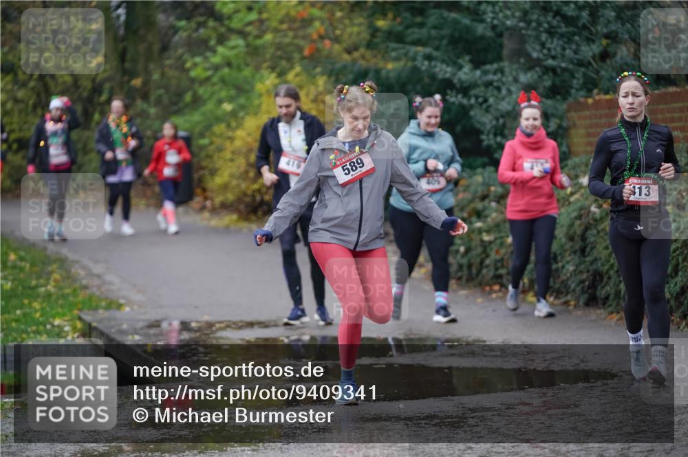 07.12.2025 - St. Pauli X-Mass-Run No. 15 Michael Burmester http://msf.ph/oto/9409341 07.12.2025 11:27:57 Laufen 419, 589, 13 meine-sportfotos.de
