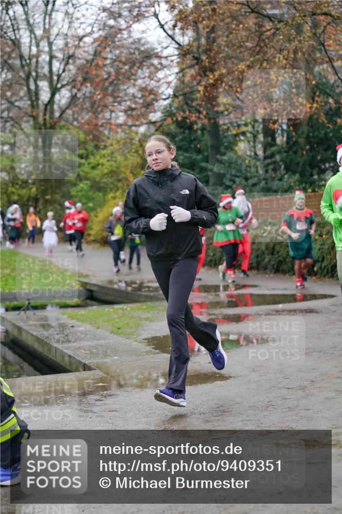 07.12.2025 - St. Pauli X-Mass-Run No. 15 Michael Burmester http://msf.ph/oto/9409351 07.12.2025 09:45:30 Laufen  meine-sportfotos.de