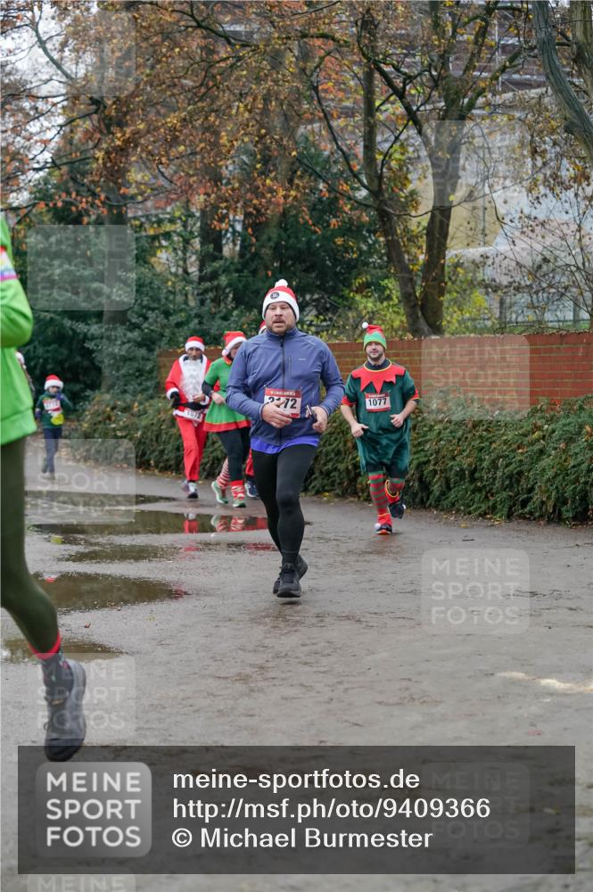 07.12.2025 - St. Pauli X-Mass-Run No. 15 Michael Burmester http://msf.ph/oto/9409366 07.12.2025 09:45:31 Laufen 72, 1077 meine-sportfotos.de