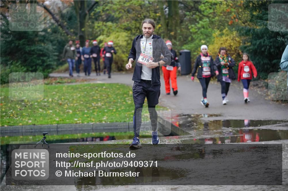 07.12.2025 - St. Pauli X-Mass-Run No. 15 Michael Burmester http://msf.ph/oto/9409371 07.12.2025 11:28:02 Laufen 419 meine-sportfotos.de