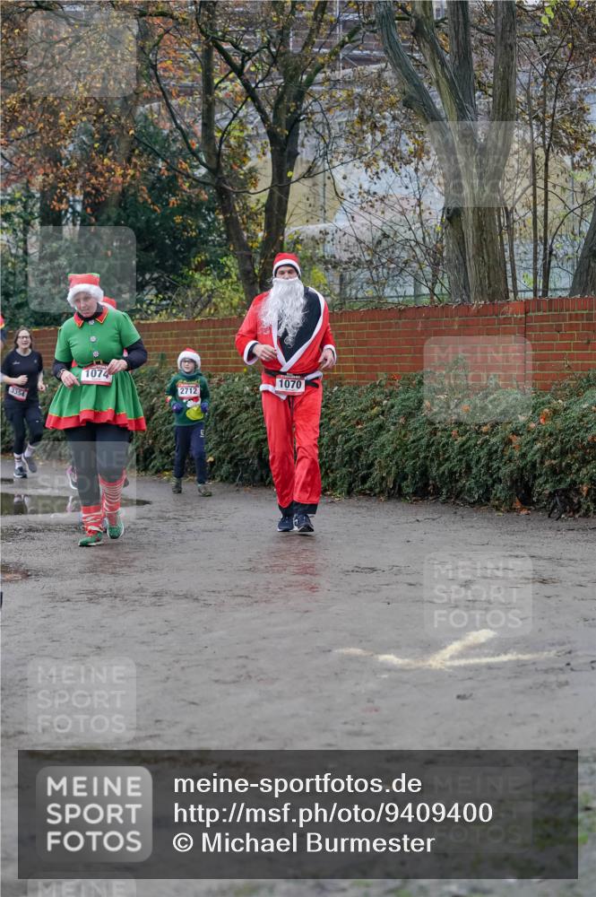 07.12.2025 - St. Pauli X-Mass-Run No. 15 Michael Burmester http://msf.ph/oto/9409400 07.12.2025 09:45:35 Laufen 3354, 1074, 2712, 1070 meine-sportfotos.de
