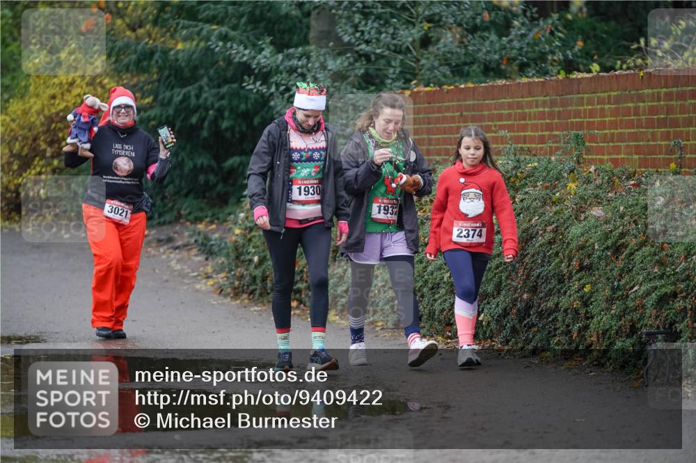 07.12.2025 - St. Pauli X-Mass-Run No. 15 Michael Burmester http://msf.ph/oto/9409422 07.12.2025 11:28:07 Laufen 3021, 1930, 193, 2374 meine-sportfotos.de