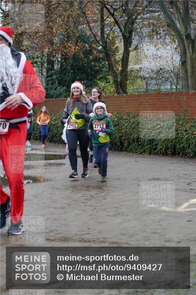 07.12.2025 - St. Pauli X-Mass-Run No. 15 Michael Burmester http://msf.ph/oto/9409427 07.12.2025 09:45:38 Laufen 70, 2711, 2712 meine-sportfotos.de