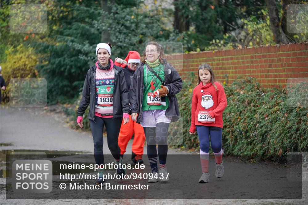 07.12.2025 - St. Pauli X-Mass-Run No. 15 Michael Burmester http://msf.ph/oto/9409437 07.12.2025 11:28:11 Laufen 15, 1930, 1932, 231 meine-sportfotos.de